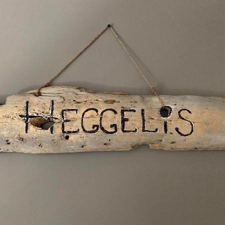 アルタ Heggelis Bed & Breakfast エクステリア 写真