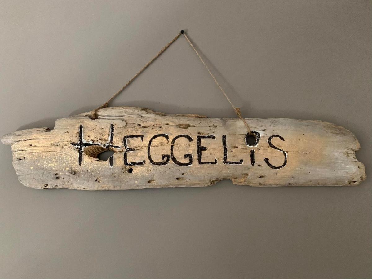 アルタ Heggelis Bed & Breakfast エクステリア 写真